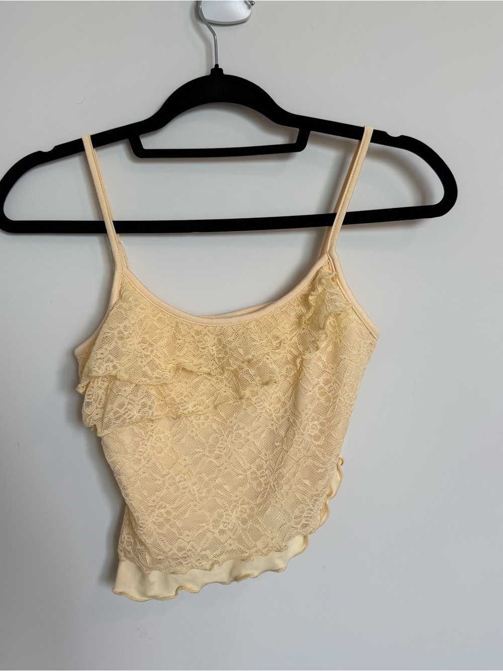 Yellow Lace Ruffle Set - Picture 2 of 3